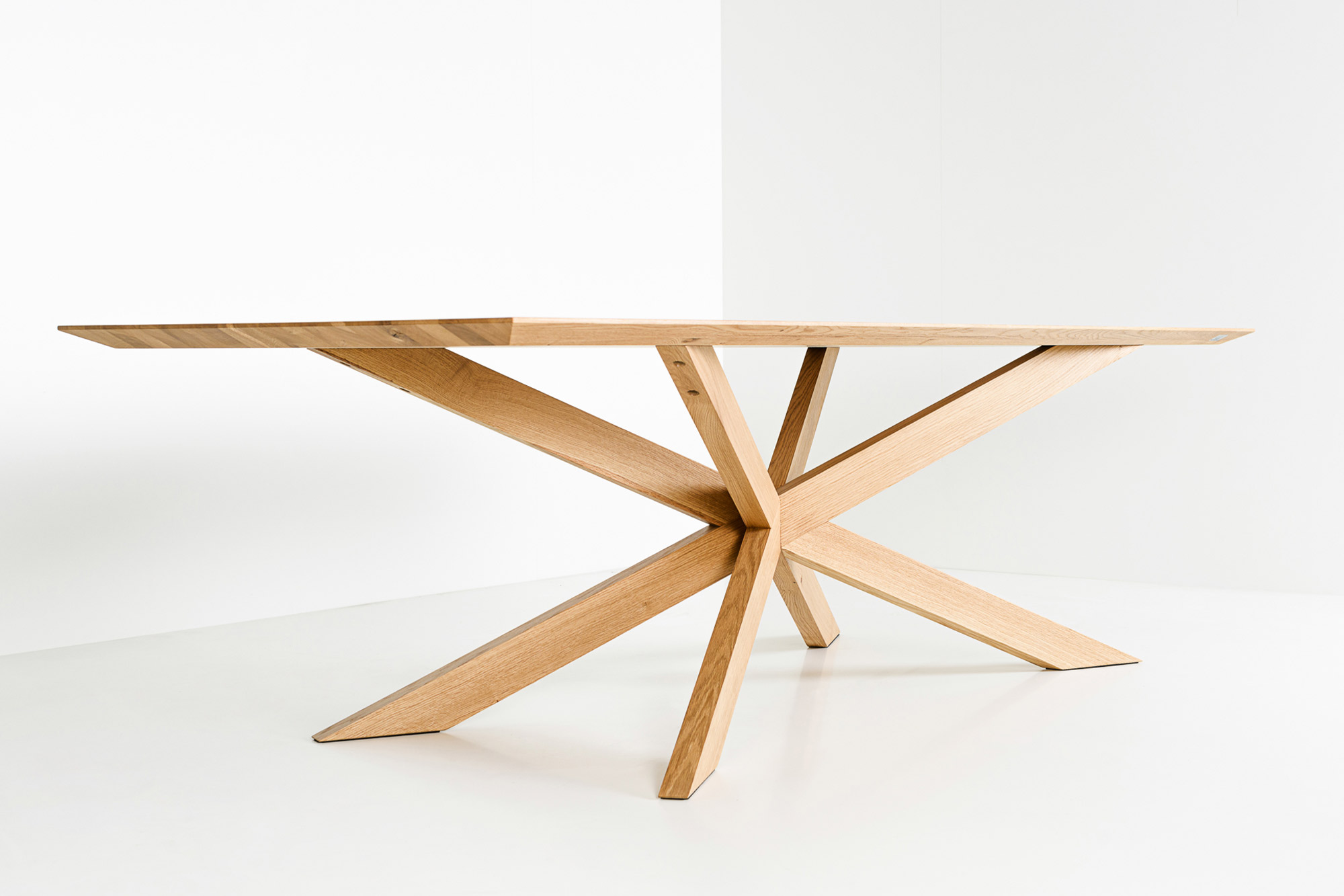 Schreinerei-Bott Tisch 02-7724 5